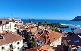 Mundaka Izaro Eye